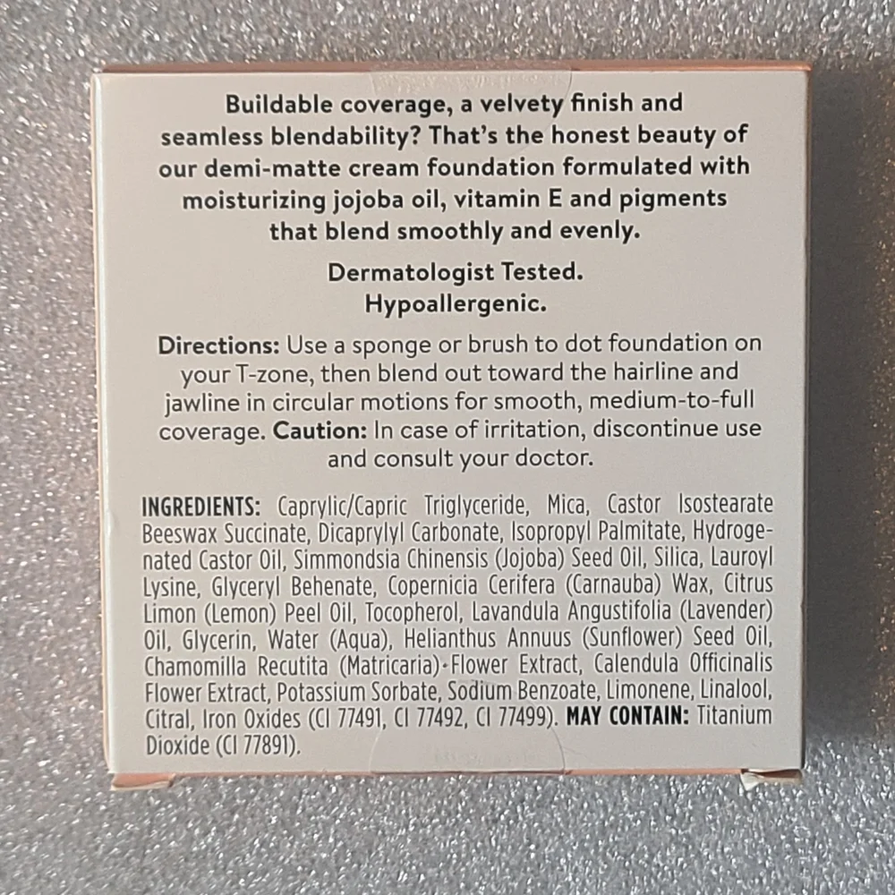 The Honest Company Everything Cream Foundation - Walnut Brown